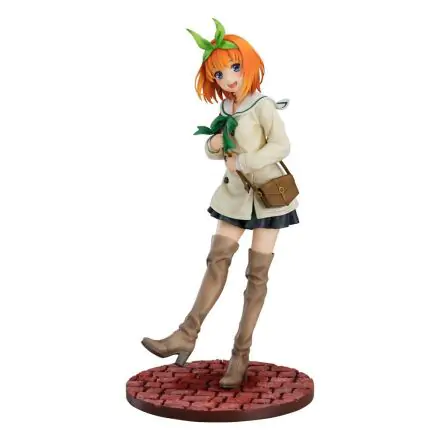 The Quintessential Quintuplets PVC Statue 1/6 Yotsuba Nakano Date Style Ver. 27 cm termékfotója