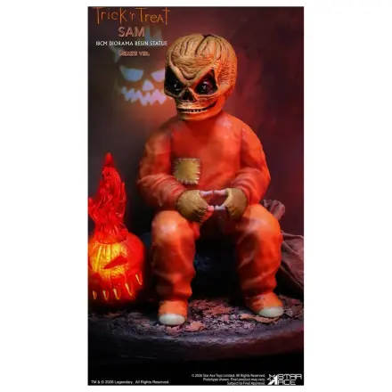 Trick R Treat Diorama Resin Statue Sam DX 18 cm product photo